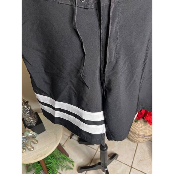 Hurley Men’s Black Phantom Eco Block Party 18" Board shorts Sports Size 30 - Picture 5 of 12